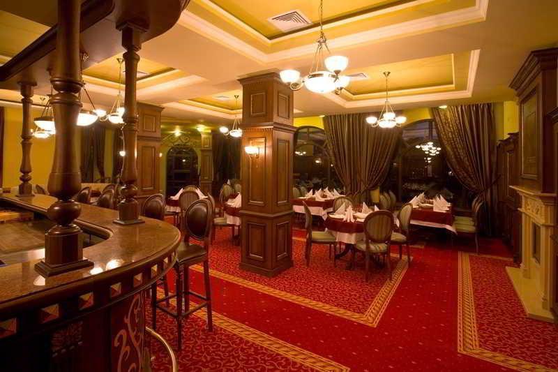 Hotel Chinar Хисаря Экстерьер фото