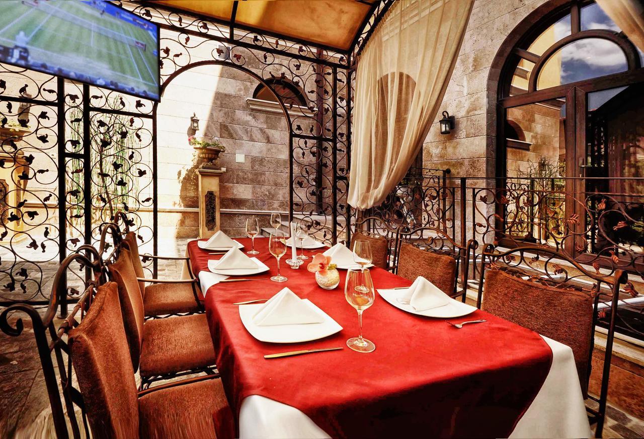 Hotel Chinar Хисаря Экстерьер фото